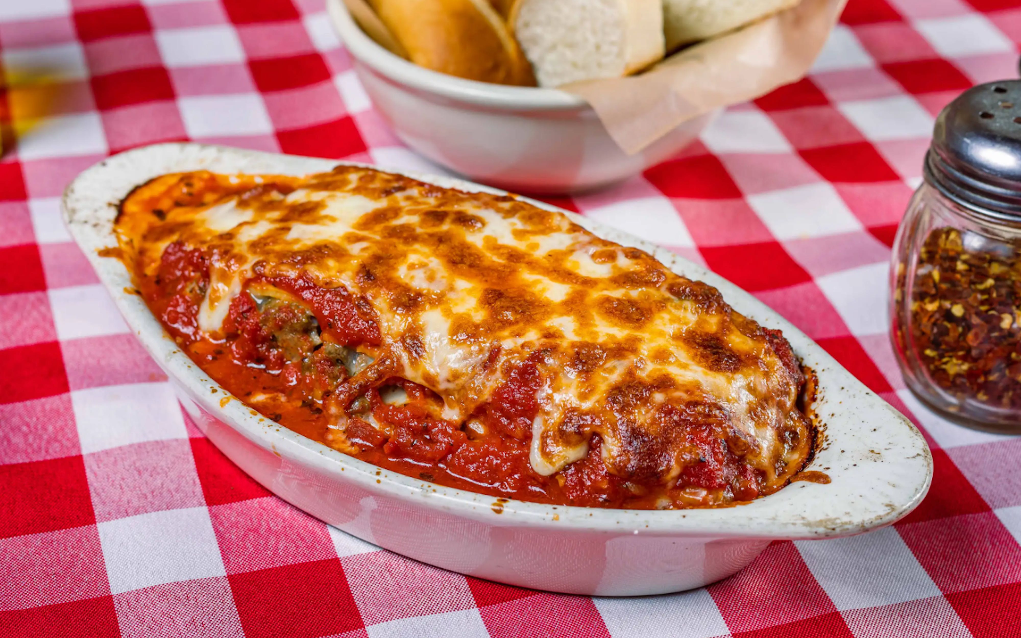 Homemade Lasagna Meat & Cheese
