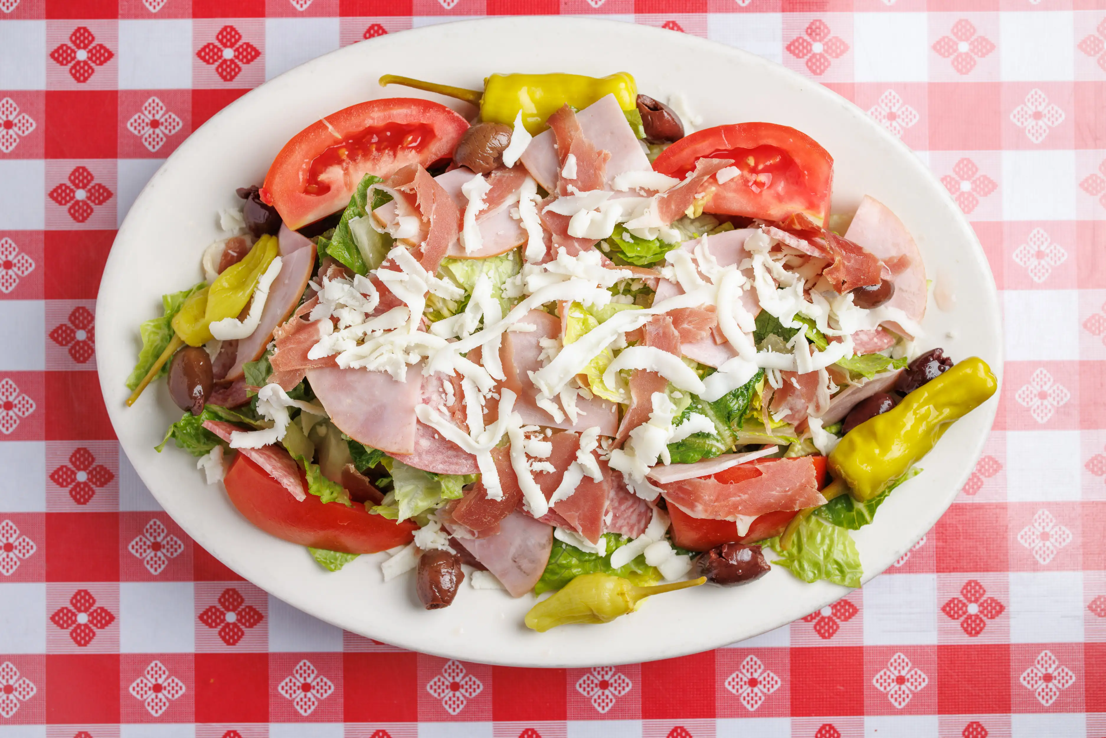 <strong>Antipasto Salad Full or Half Tray</strong>